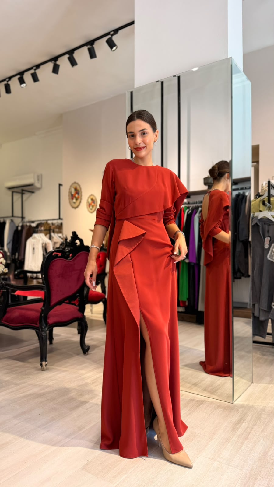 KİREMİT ÖNÜ FIRFIR GEÇİŞLİ ELBİSE